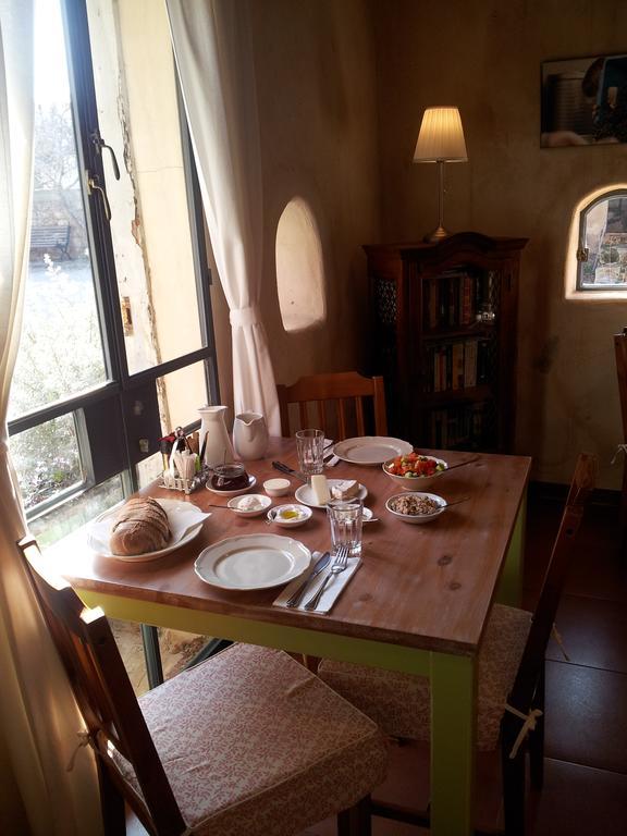 Smadar Inn Zikhron Ya'akov Exterior photo